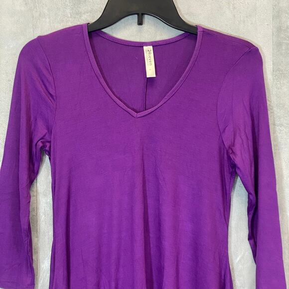 24/7 COMFORT APPAREL Women's Purple V-Neck 3/4 Sleeve Swing Tunic Top SZ S - Picture 3 of 8